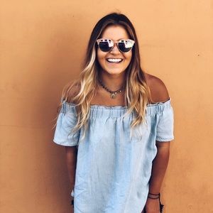 Meet your Posher, Anna